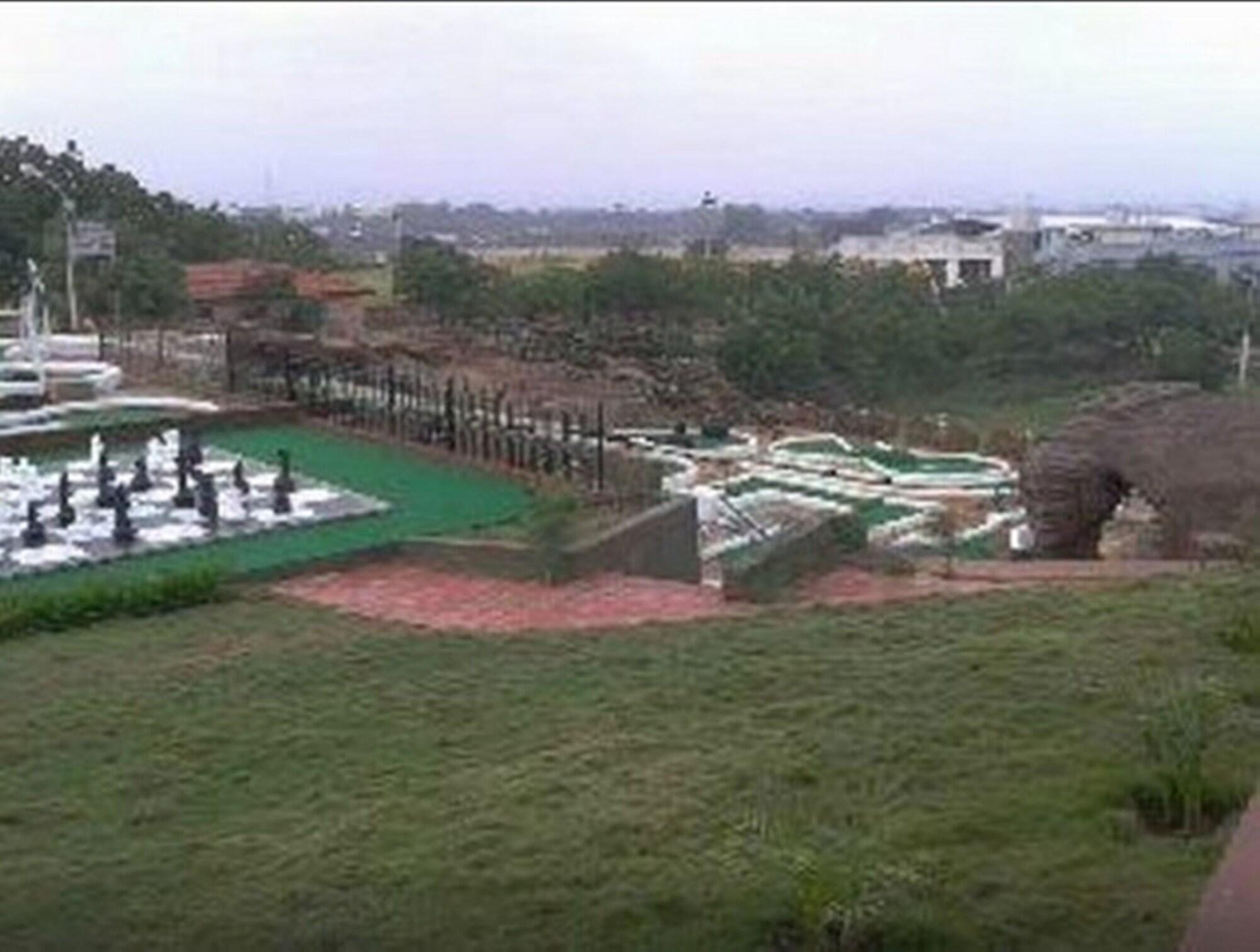 Regenta Resort Bhuj By Royal Orchid Hotels Limited Εξωτερικό φωτογραφία