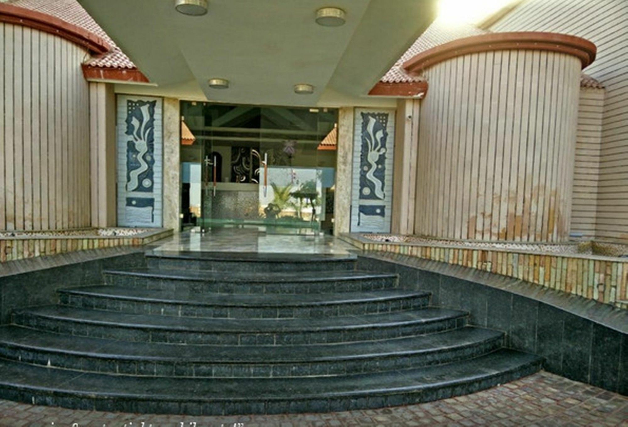 Regenta Resort Bhuj By Royal Orchid Hotels Limited Εξωτερικό φωτογραφία